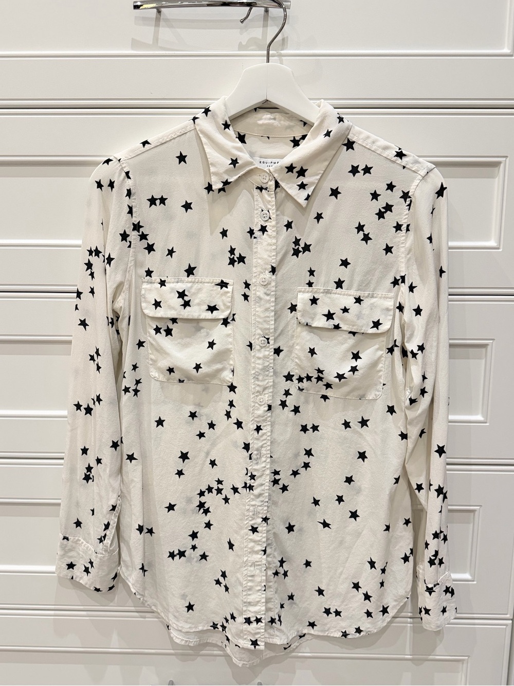 Equipment White Star-Print Button-Down Shirt 100% silk
